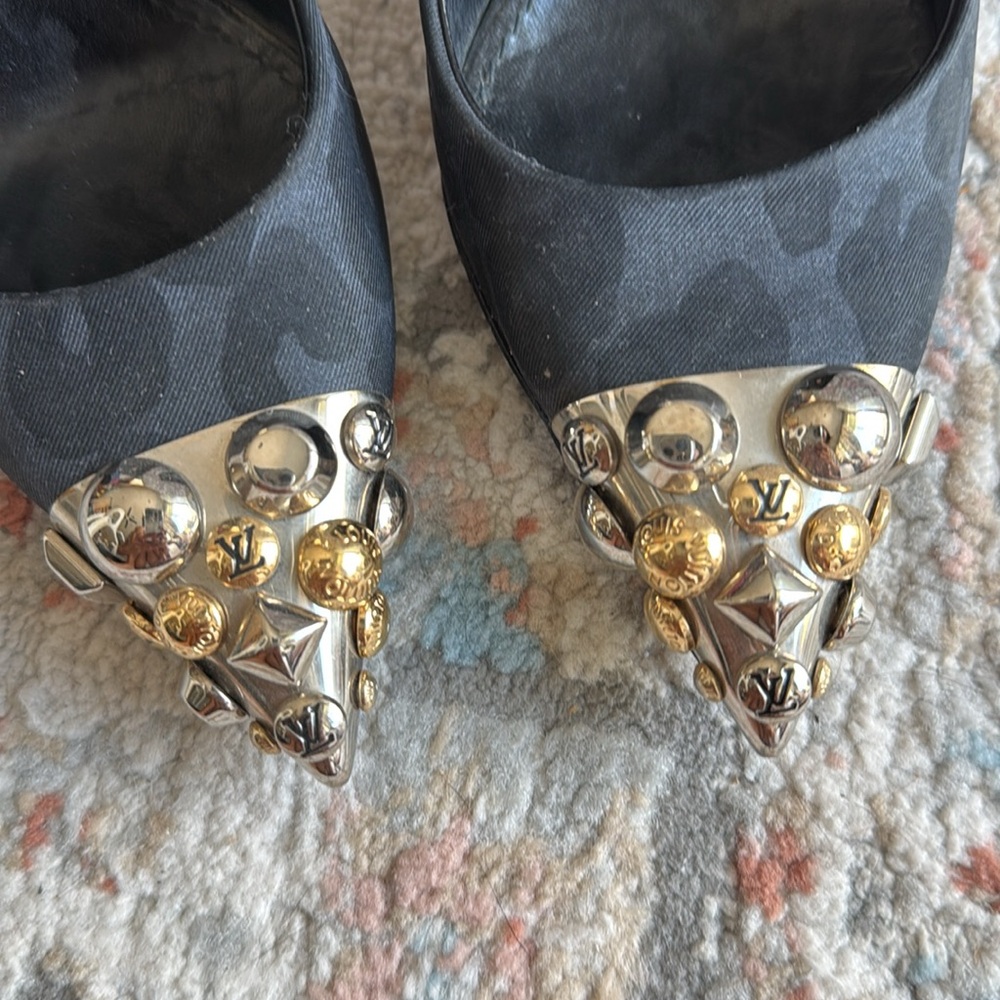Louis Vuitton canvas animal print pumps size 6-36 - Picture 7 of 8